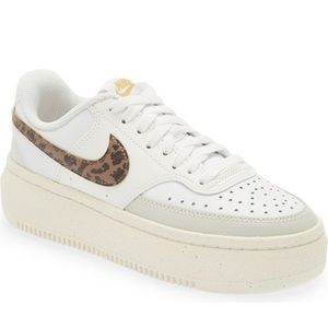 Nike Court vision Alta platform sneaker size 6.5